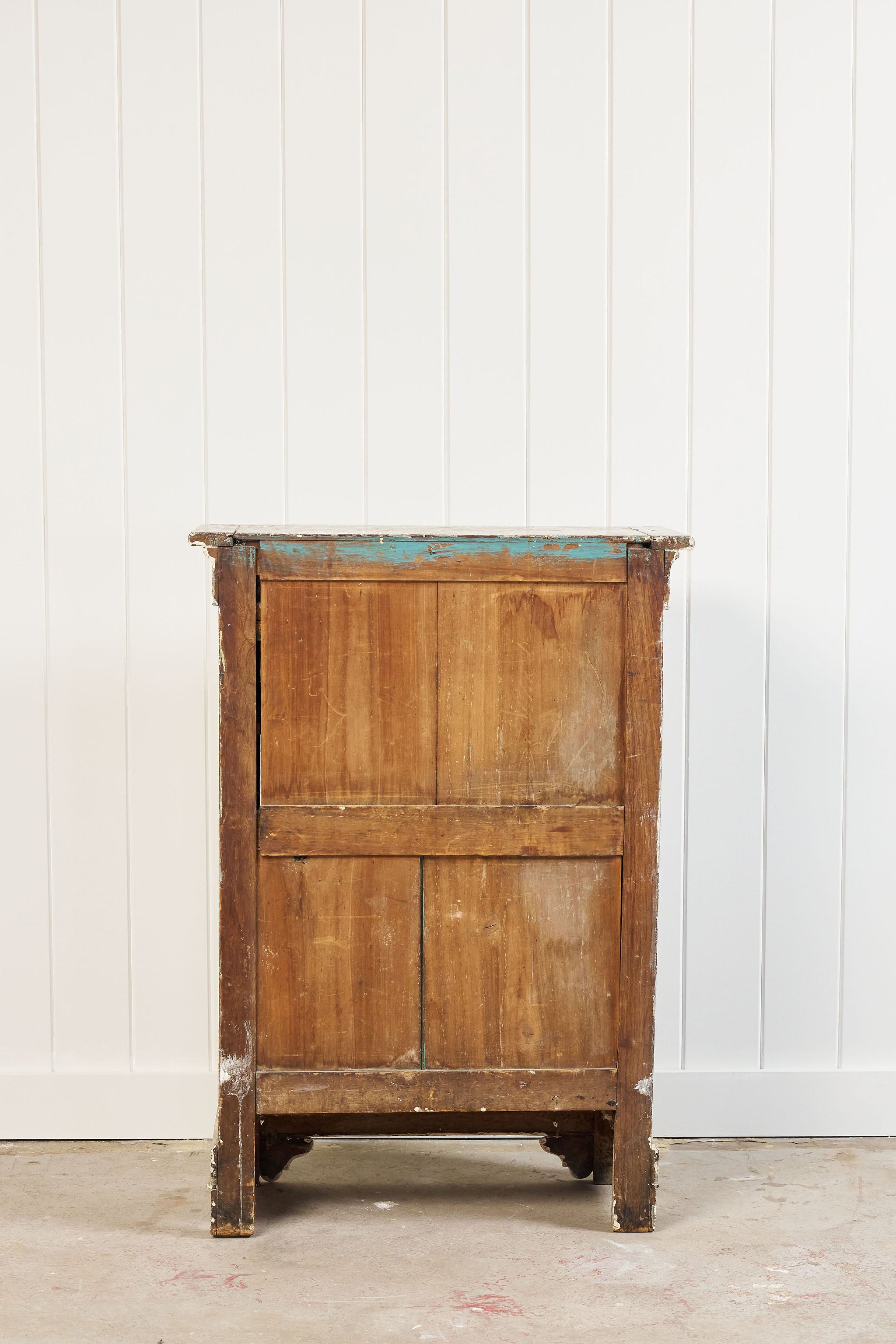 Early French Painted Pale Blue/GreyLinen Cupboard (c. 1800)