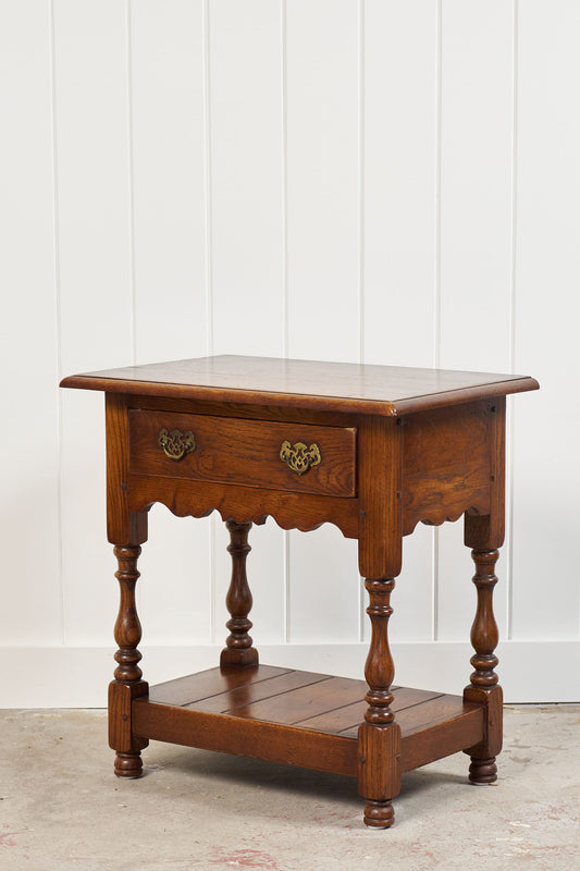 Yorkshire Two-Tier Oak Side Table with Scalloped Apron