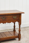 Load image into Gallery viewer, Yorkshire Two-Tier Oak Side Table with Scalloped Apron
