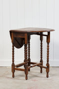 Load image into Gallery viewer, Small Oak Drop-Leaf Gate Leg Barley Twist Side Table

