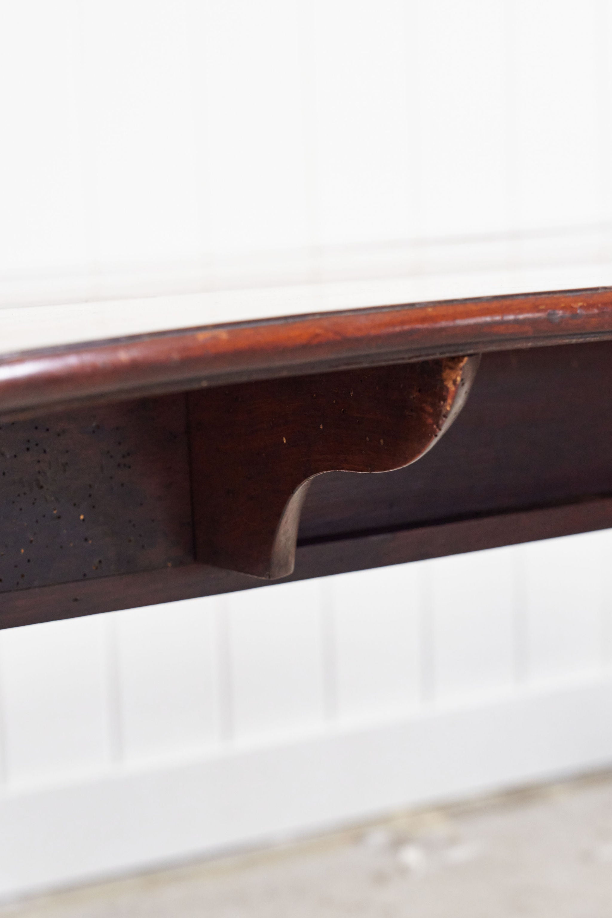 English 19th Century Mahogany Pembroke Drop Leaf Table | by Edwards & Roberts (Oxford Street, London)