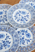 Load image into Gallery viewer, SET of 6 Meissen Teichert Reticulated Meissen Blue Onion Plates (c. 1883)
