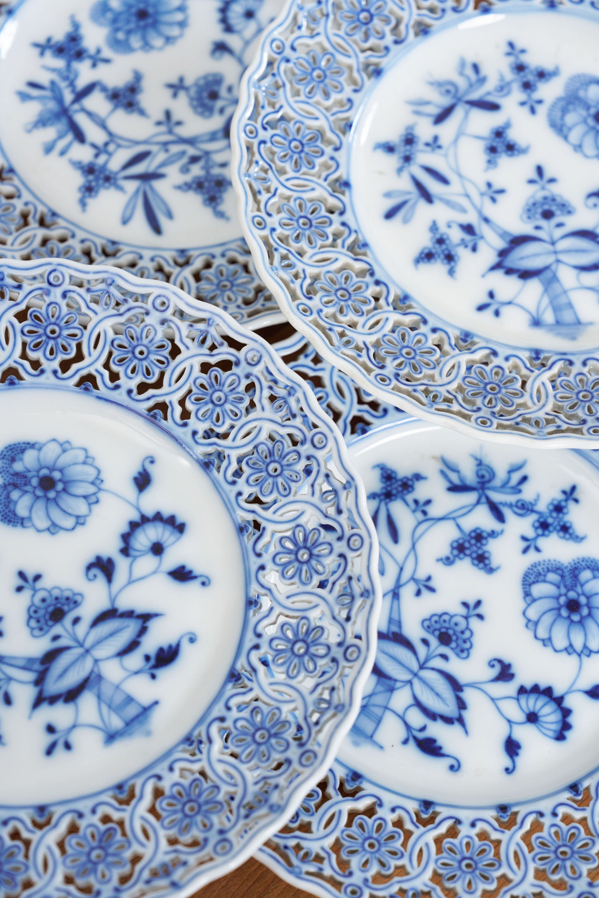 SET of 6 Meissen Teichert Reticulated Meissen Blue Onion Plates (c. 1883)