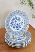 Load image into Gallery viewer, SET of 6 Meissen Teichert Reticulated Meissen Blue Onion Plates (c. 1883)

