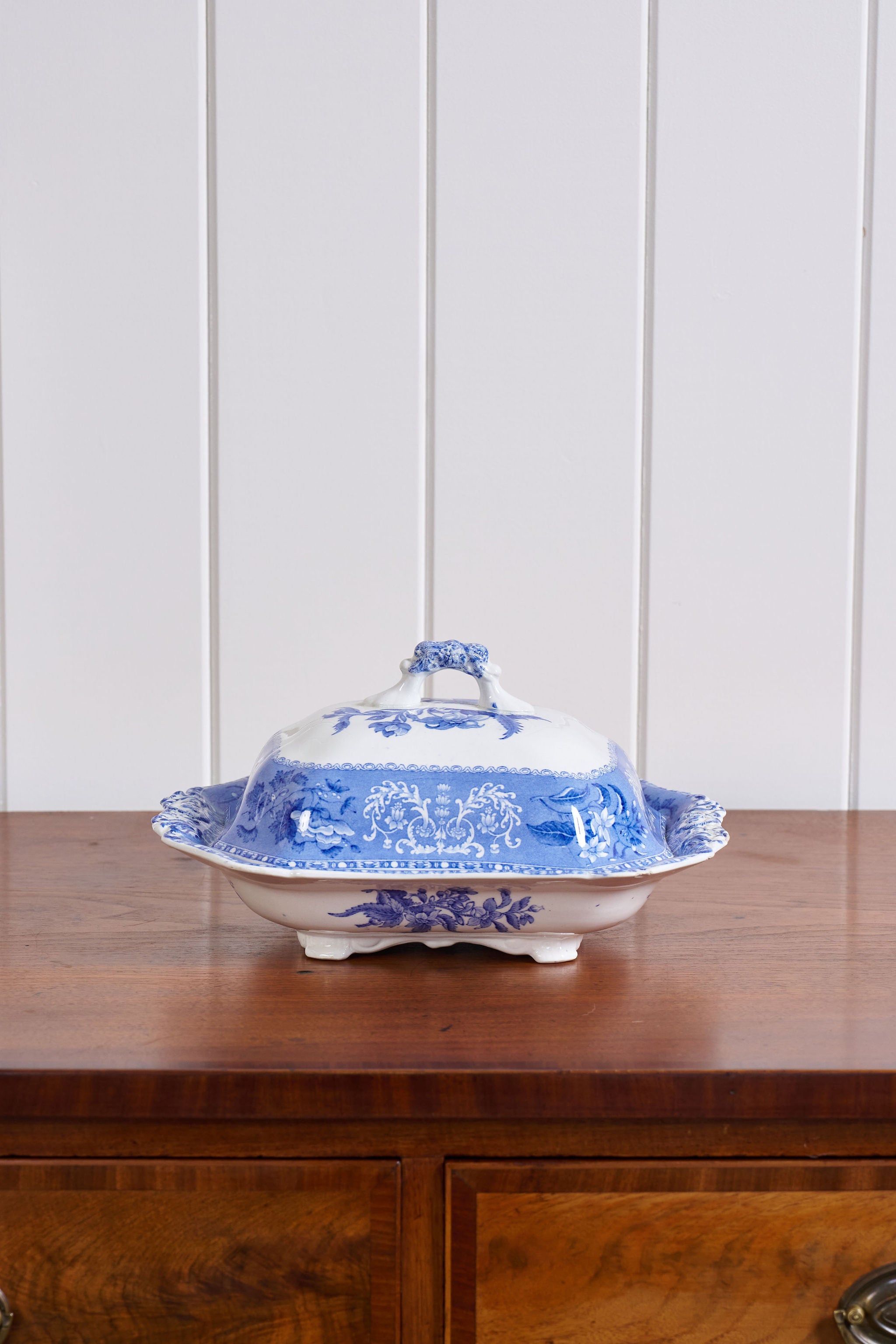 Spode Camilla Rose Lidded Vegetable Tureen