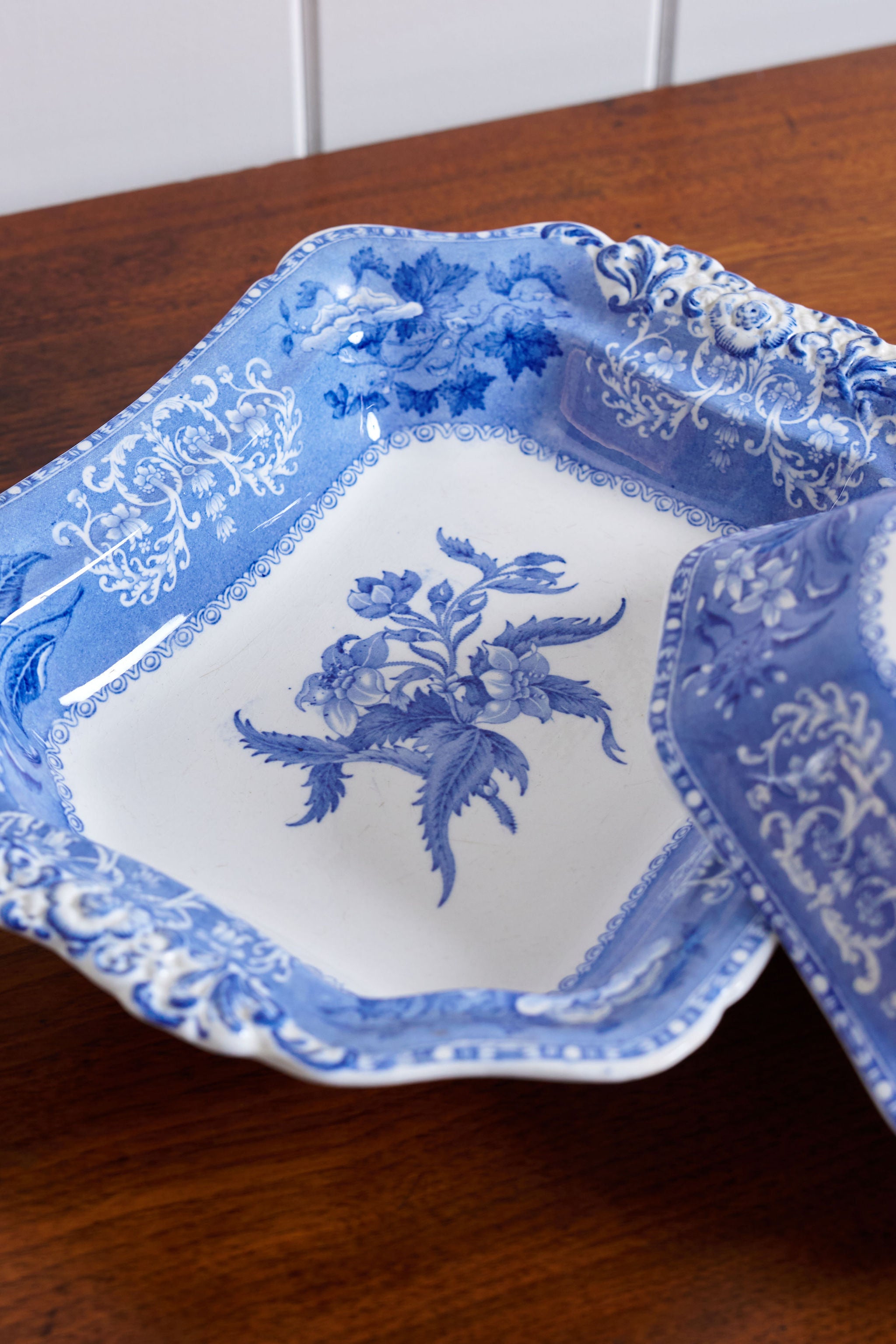 Spode Camilla Rose Lidded Vegetable Tureen
