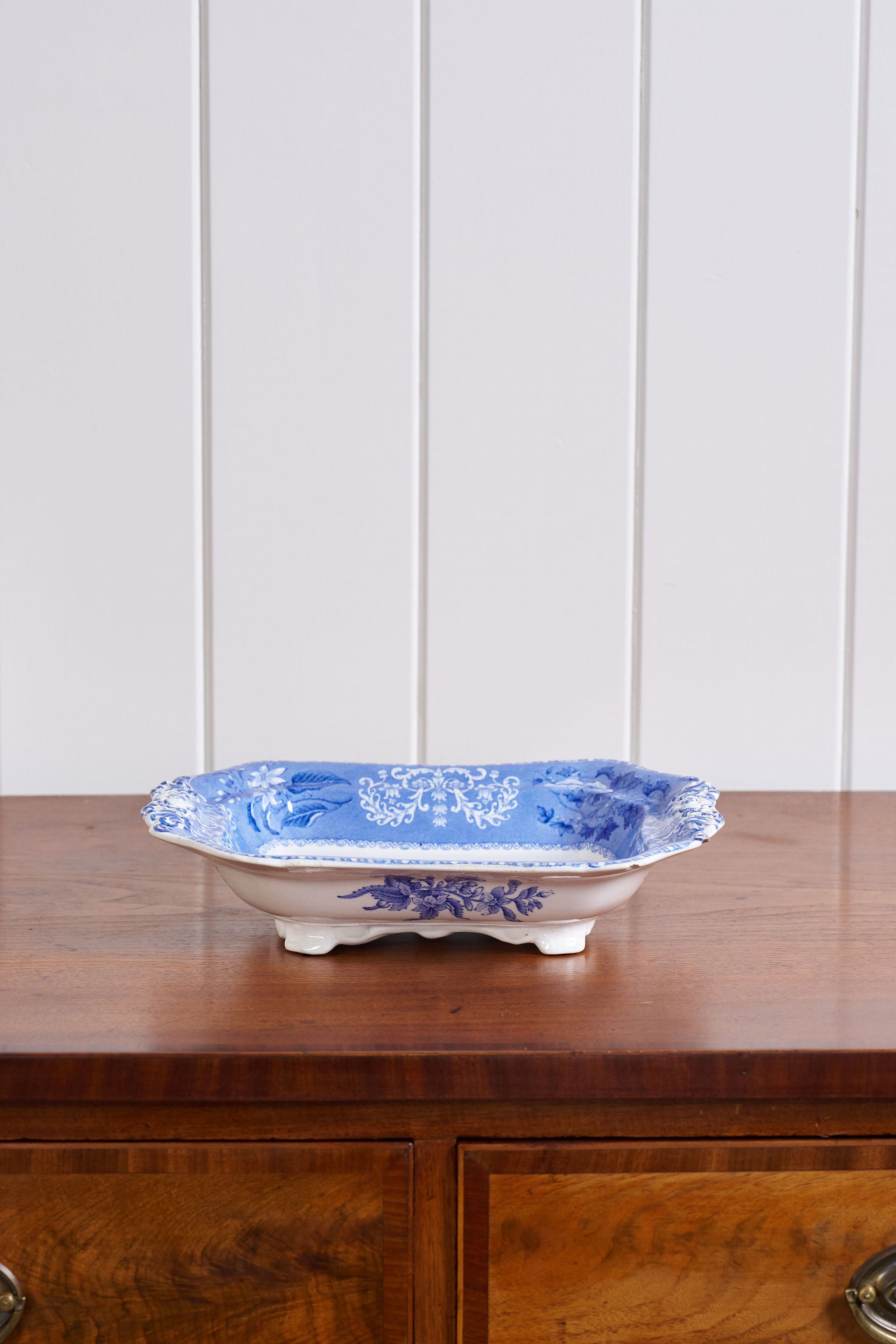 Spode Camilla Rose Vegetable Tureen (no lid)