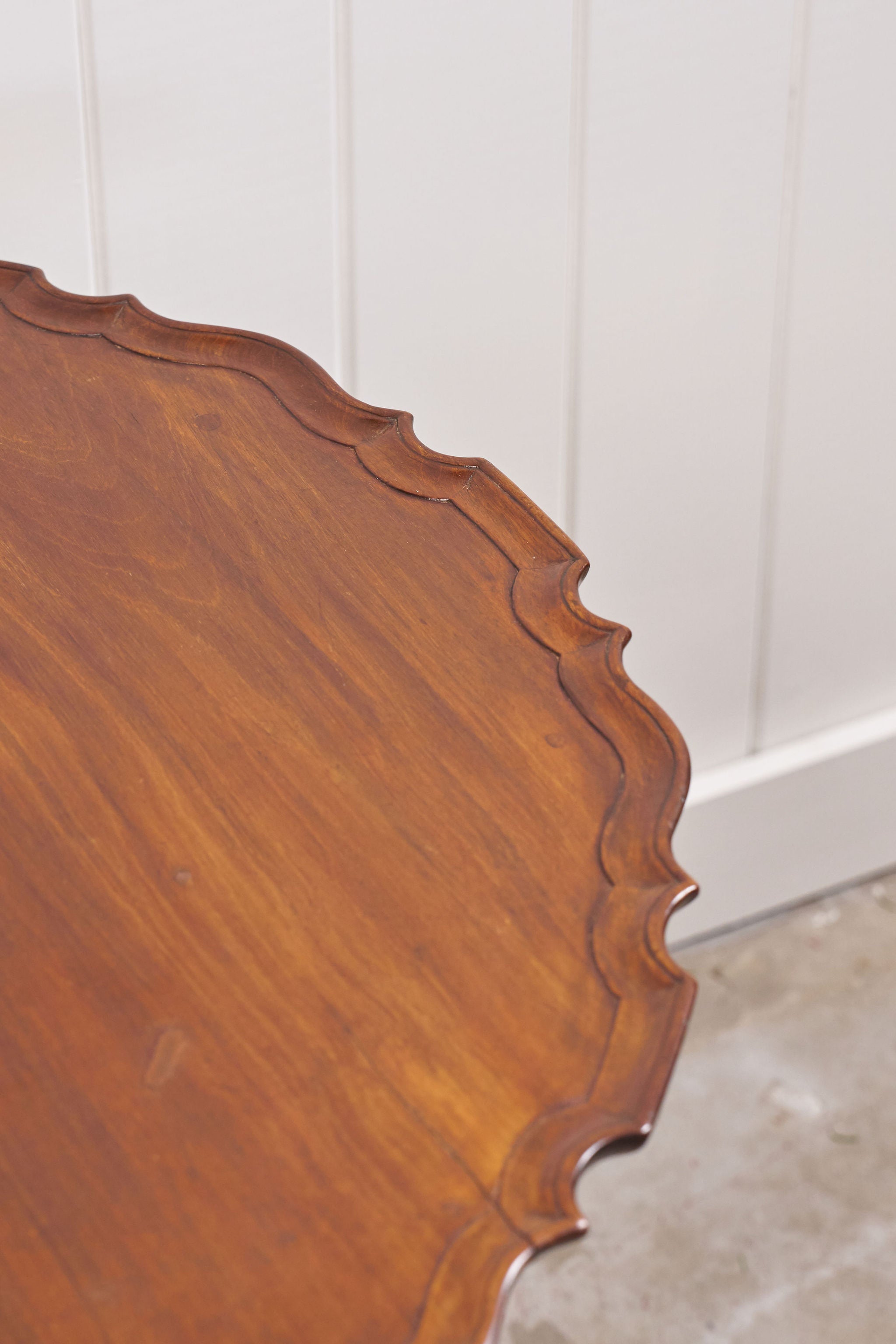 Carved Mahogany Chippendale Tilt-Top Pie Crust Side Table