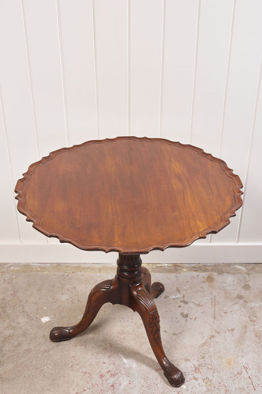 Carved Mahogany Chippendale Tilt-Top Pie Crust Side Table