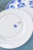 Load image into Gallery viewer, SET of 7 | Antique Burley & Co. Chicago x Copeland Plates in ‘Verbena’ Pattern (c. 1883)
