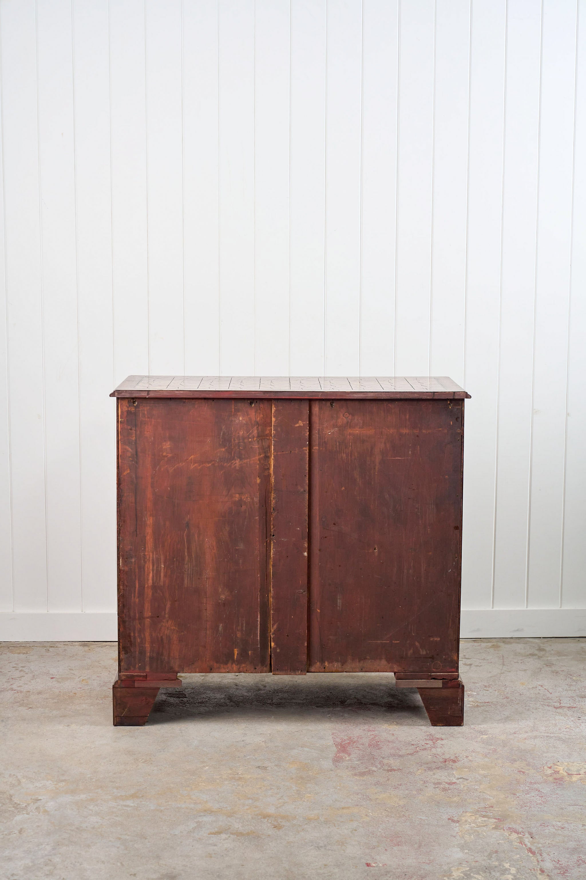 18th Century Large English Oyster Cut Chest of Drawers on Bracket Feet