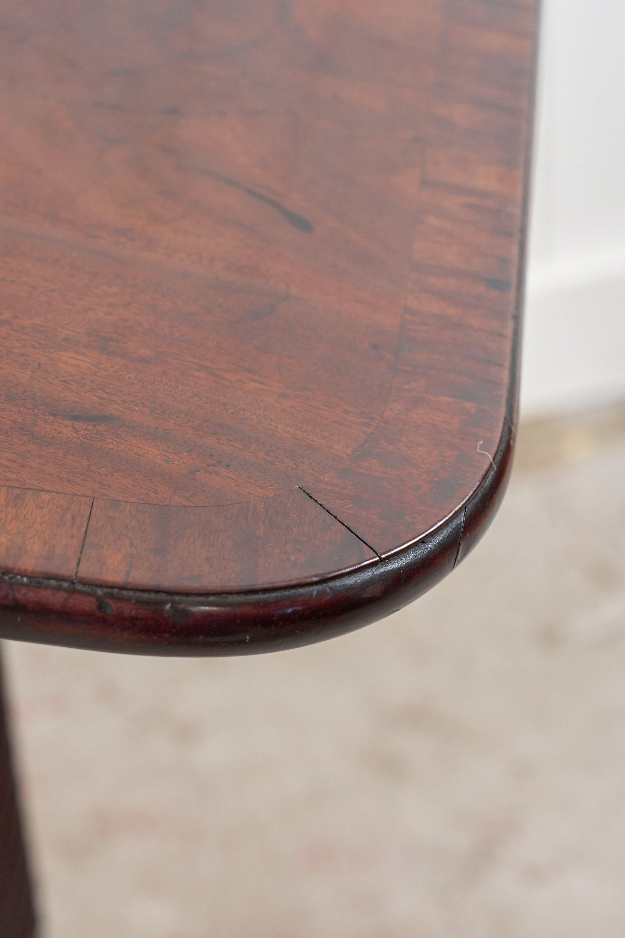 Regency 2-Drawer Pembroke Side Table With Tapered Legs On Casters (c. 1820)