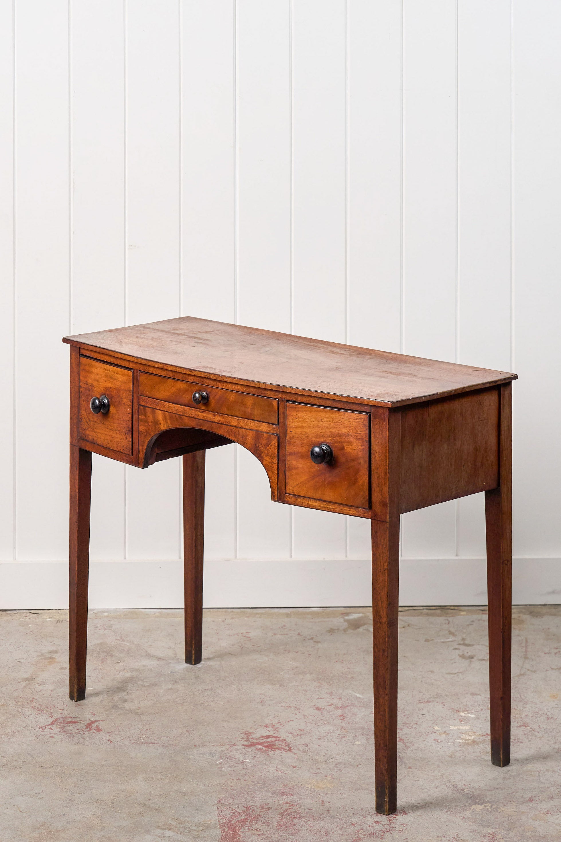 19th Century Three Drawer Mahogany Bowfront Dressing Table