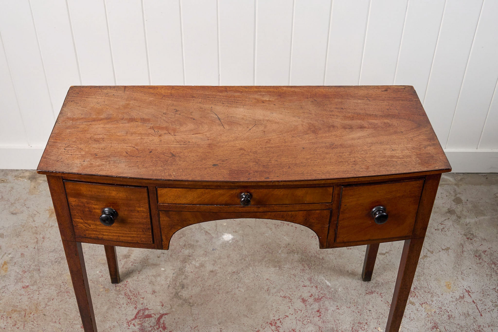 19th Century Three Drawer Mahogany Bowfront Dressing Table