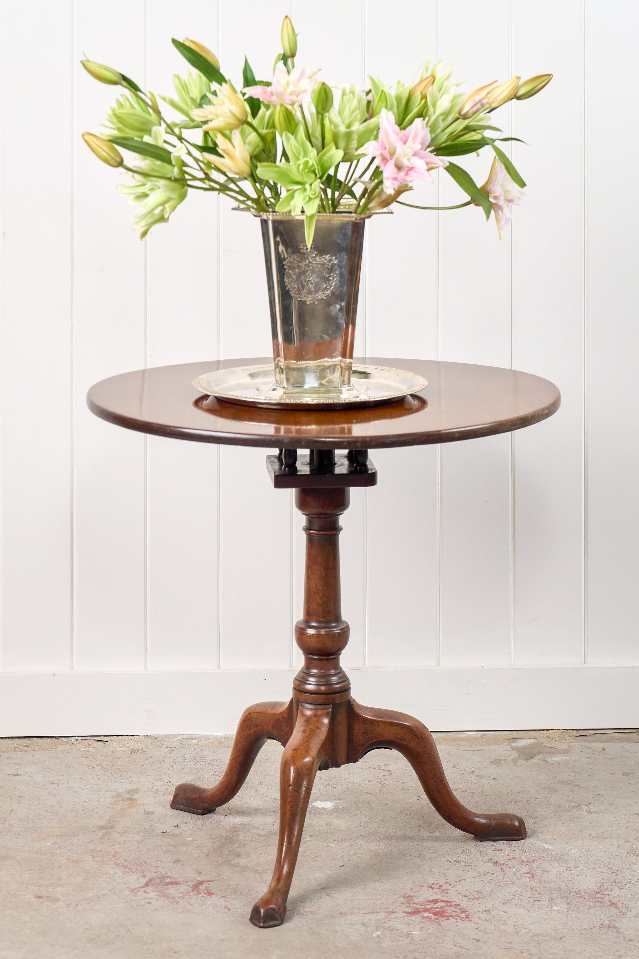 Georgian Tripod Rotating Table With Cage