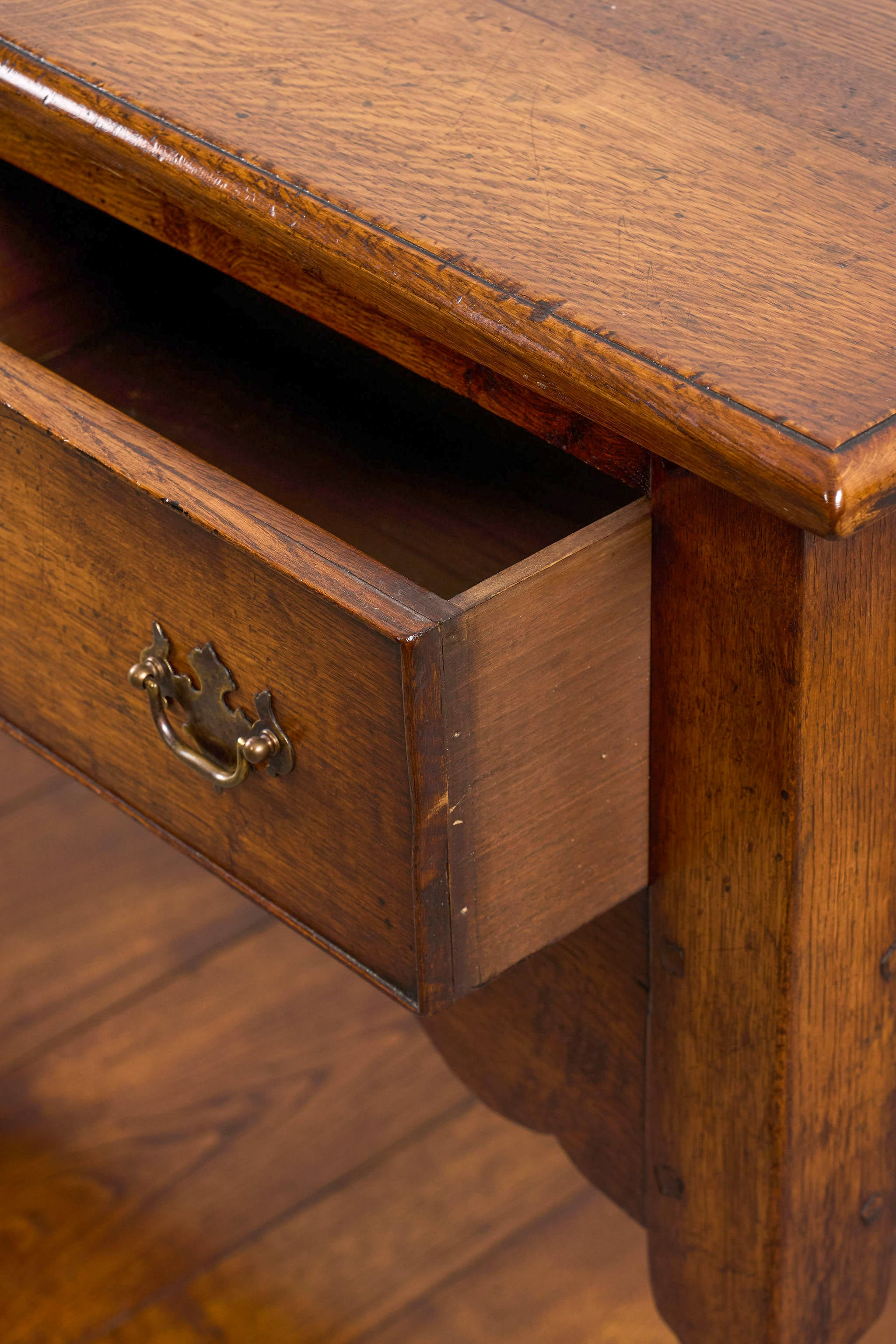 19th Century English Oak Dresser Base/Console With Scalloped Apron