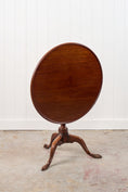 Load image into Gallery viewer, Georgian Pedestal Breakfast Table with Lip
