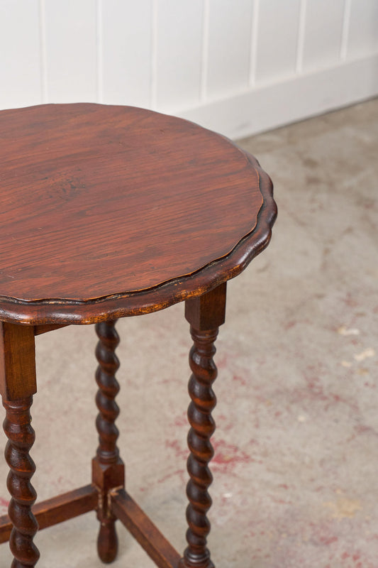 Antique English Round Oak Barley Twist Table with Scalloped Edge