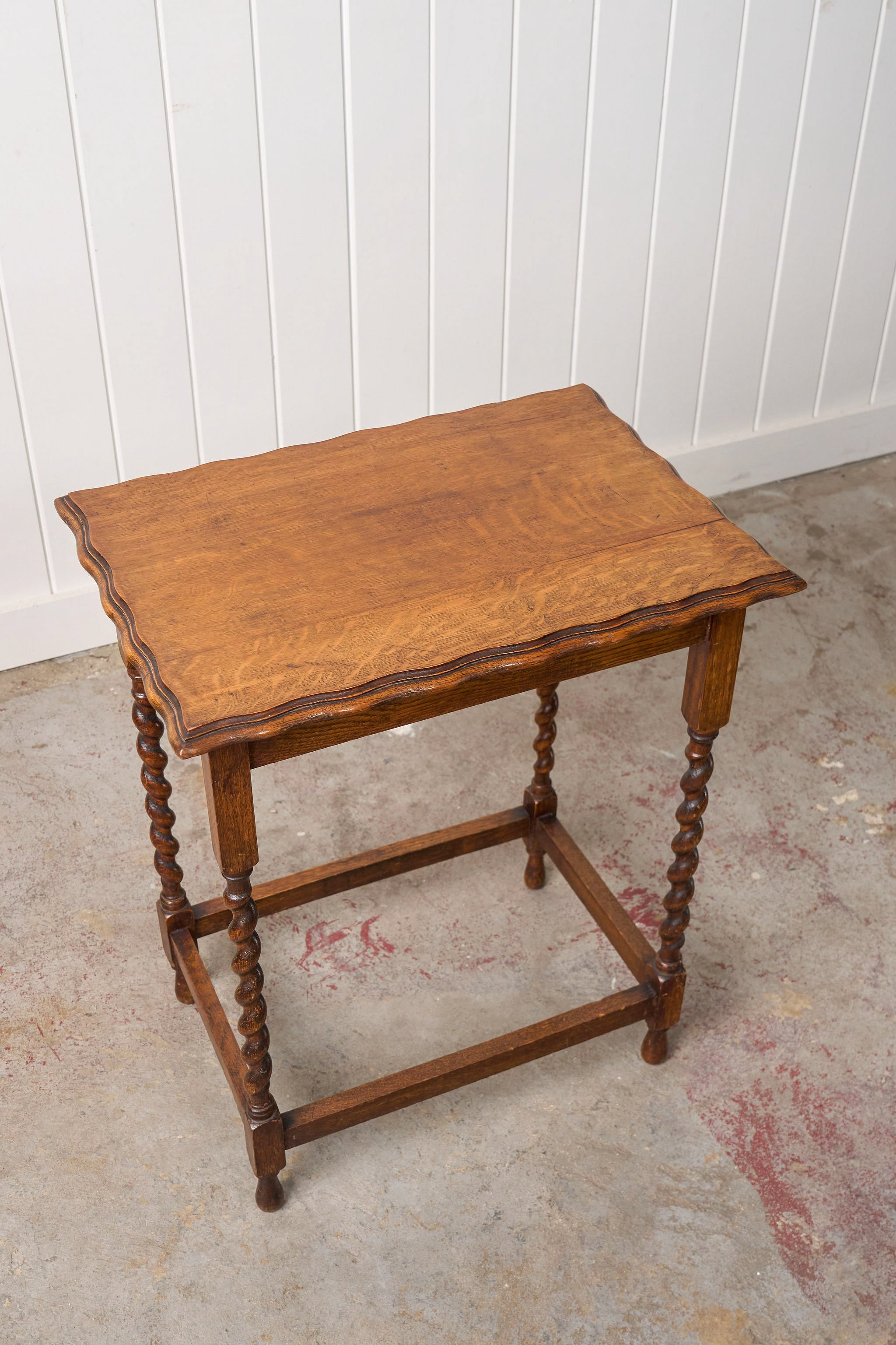 Honey Oak Tiger Barley Twist Table w/ Scallop Edge