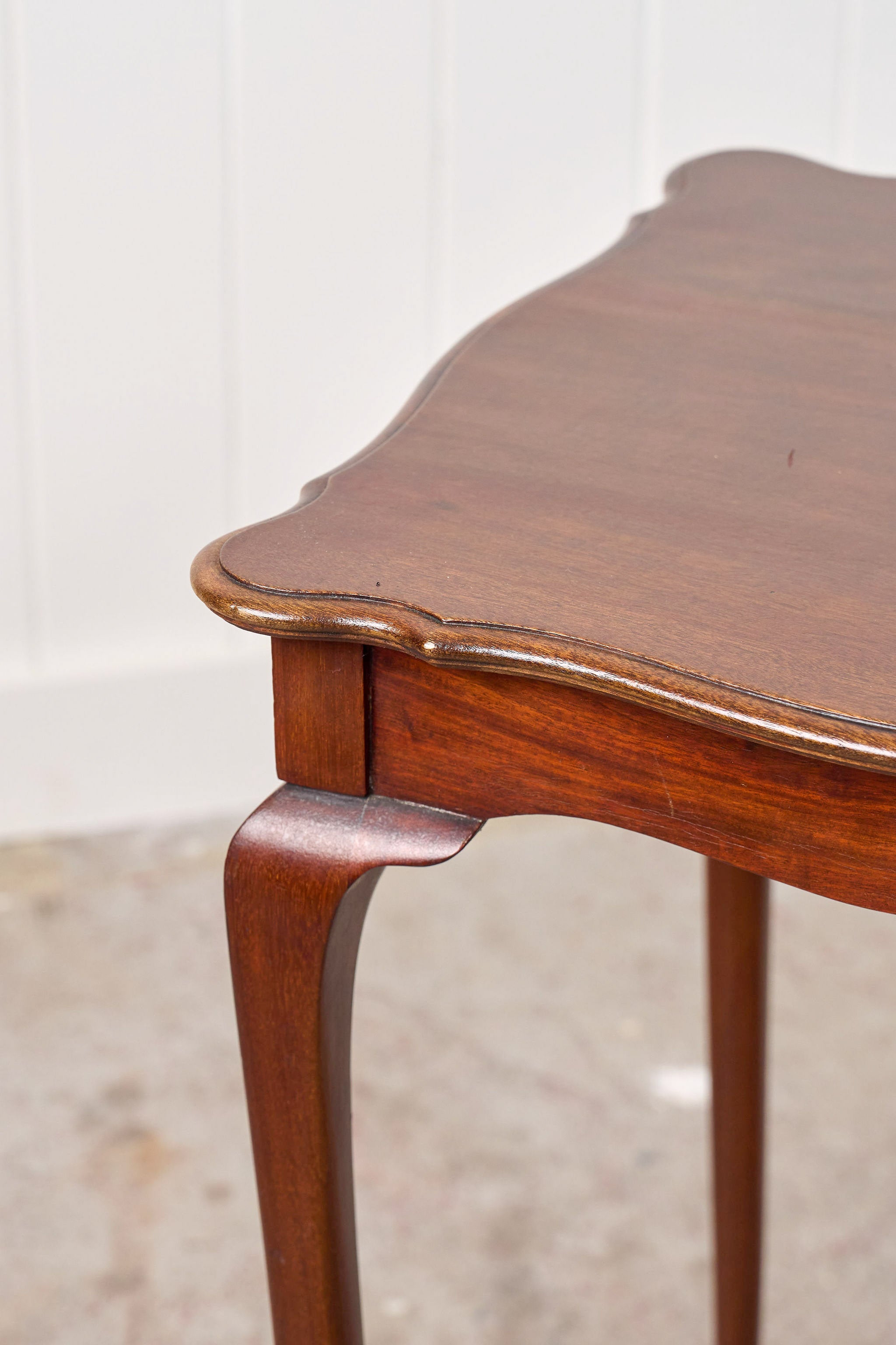 Square Mahogany Scallop Side Table with Padded Feet
