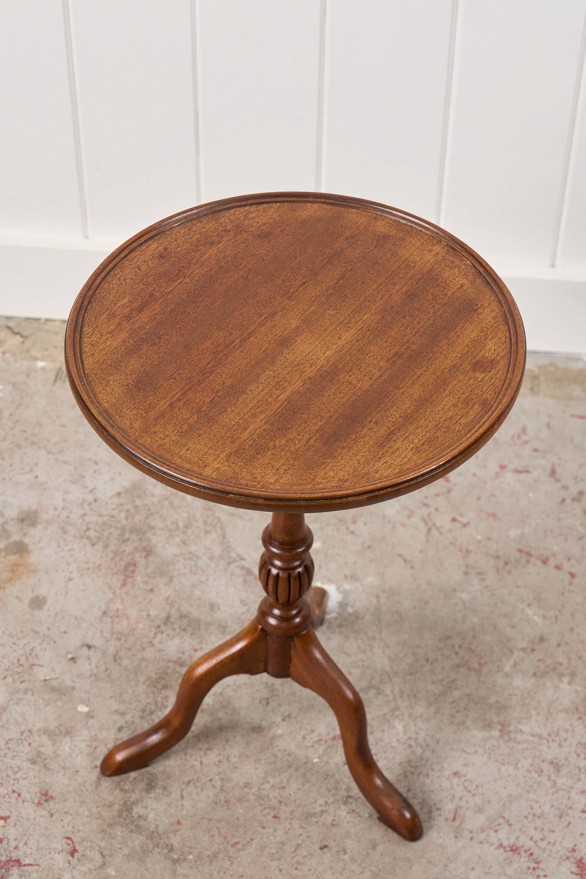 Edwardian Petite Wine Table w/ Lip