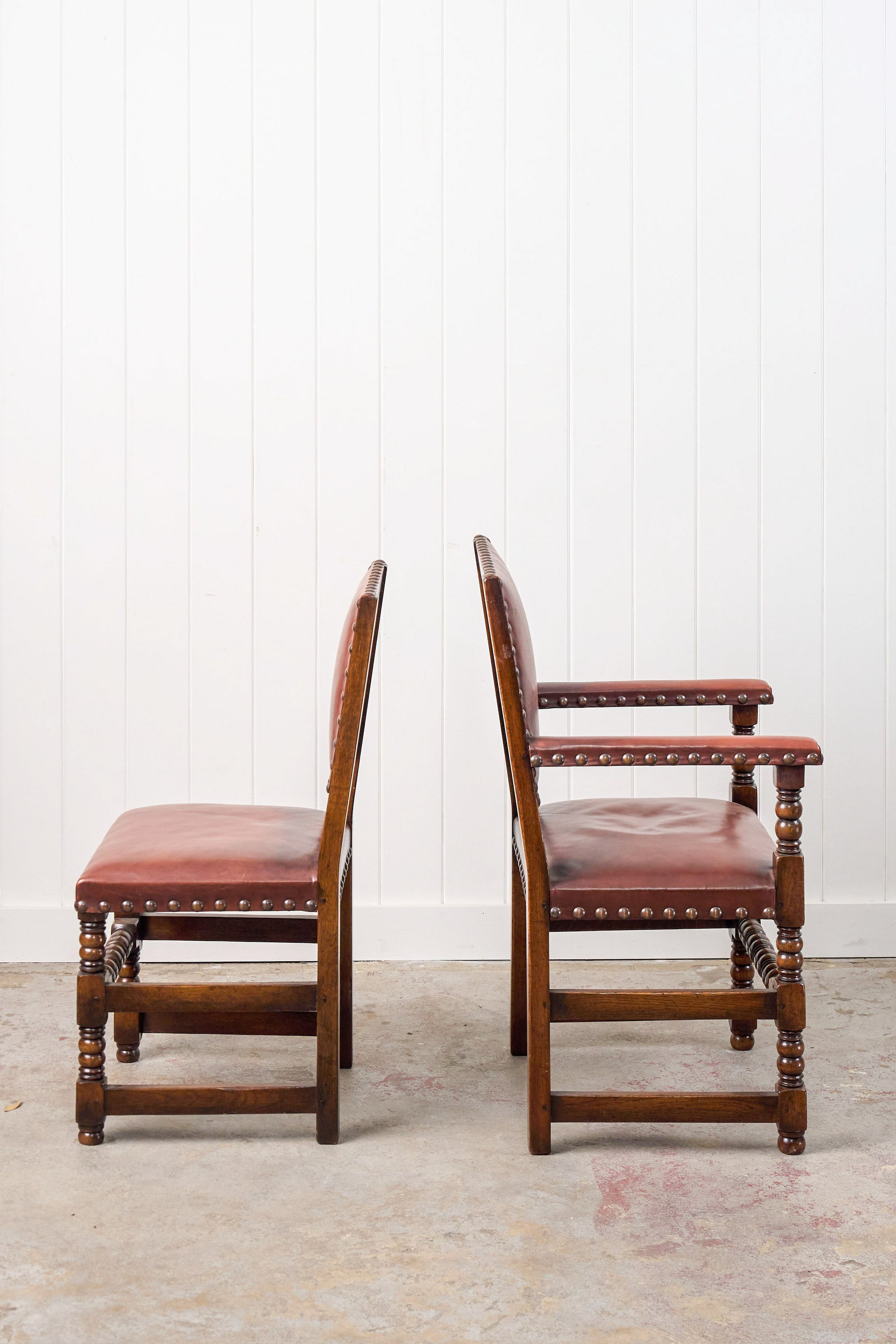 SET of 10 | English Cromwellian Style Oak Bobbin Stretcher Base Dining Chairs with Leather Upholstery (c. 1920)