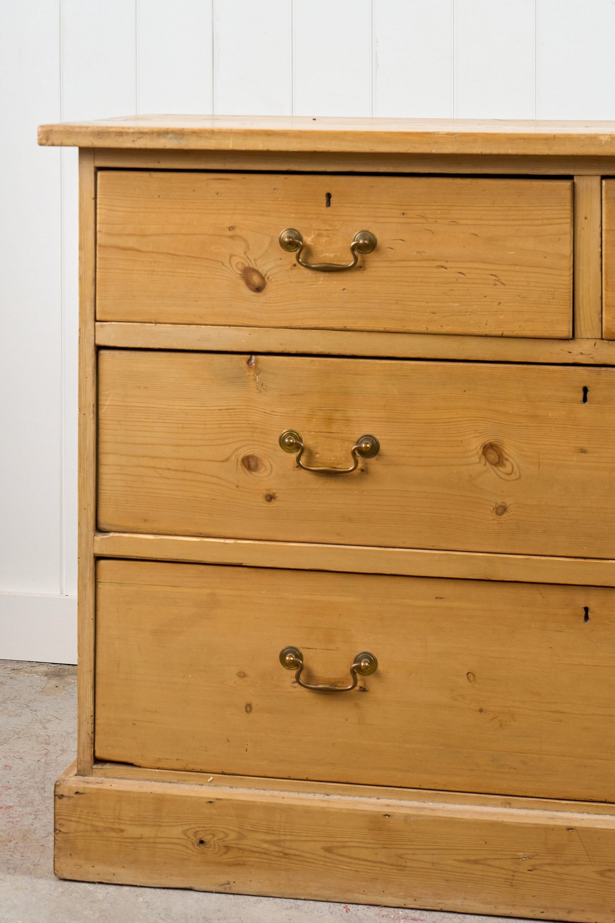 Pine 2 Over 2 Dresser Base/Server