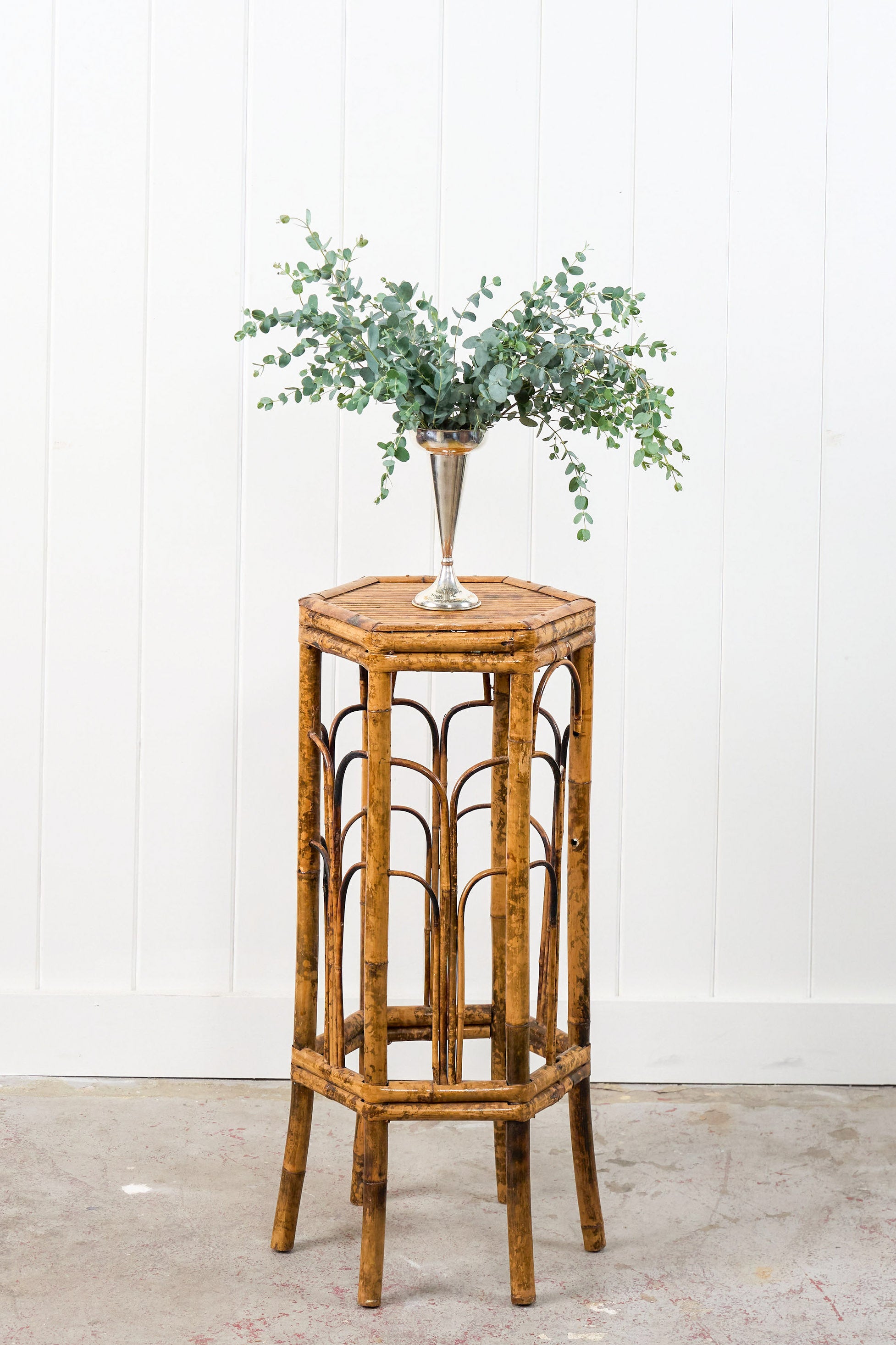 Antique Tortoise Octagon Bamboo Stand