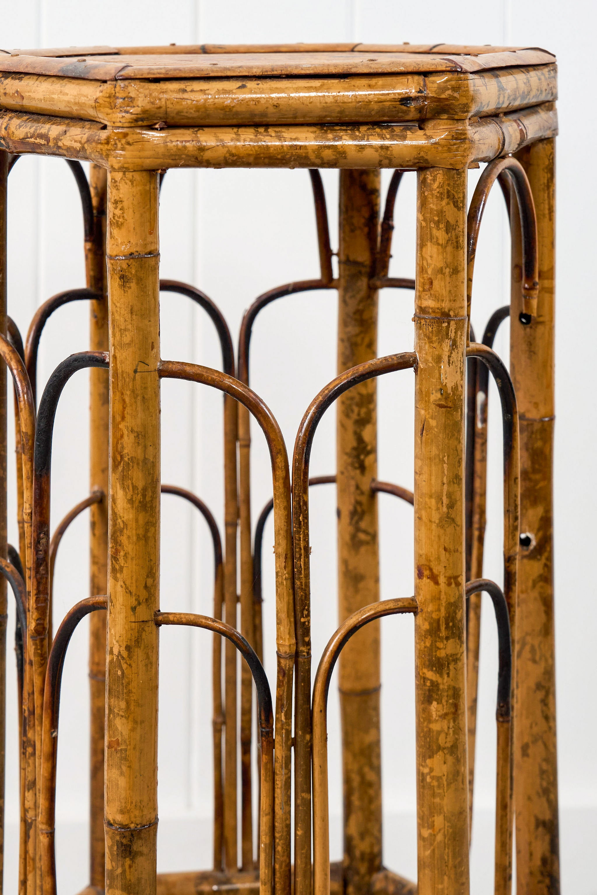 Antique Tortoise Octagon Bamboo Stand