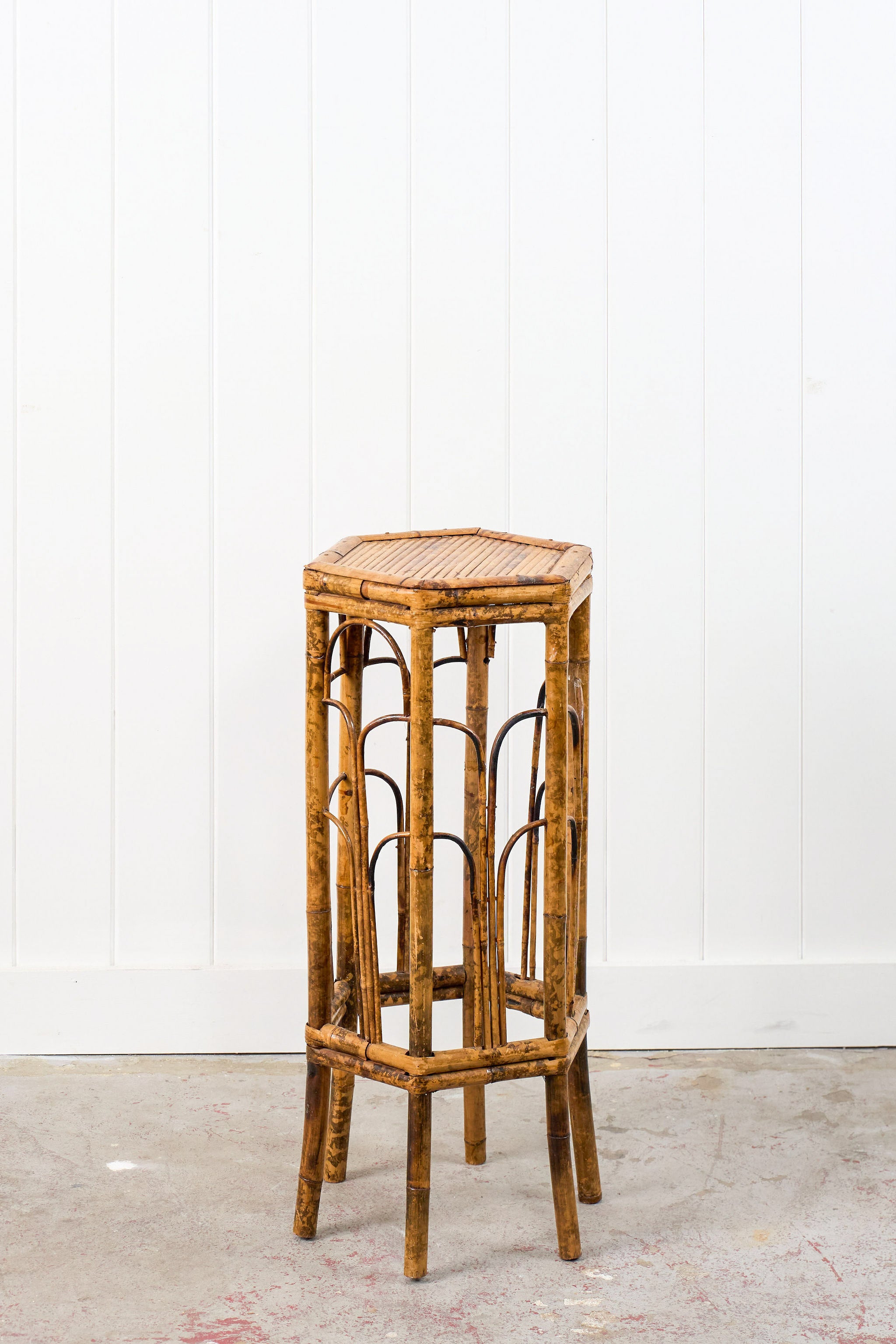 Antique Tortoise Octagon Bamboo Stand