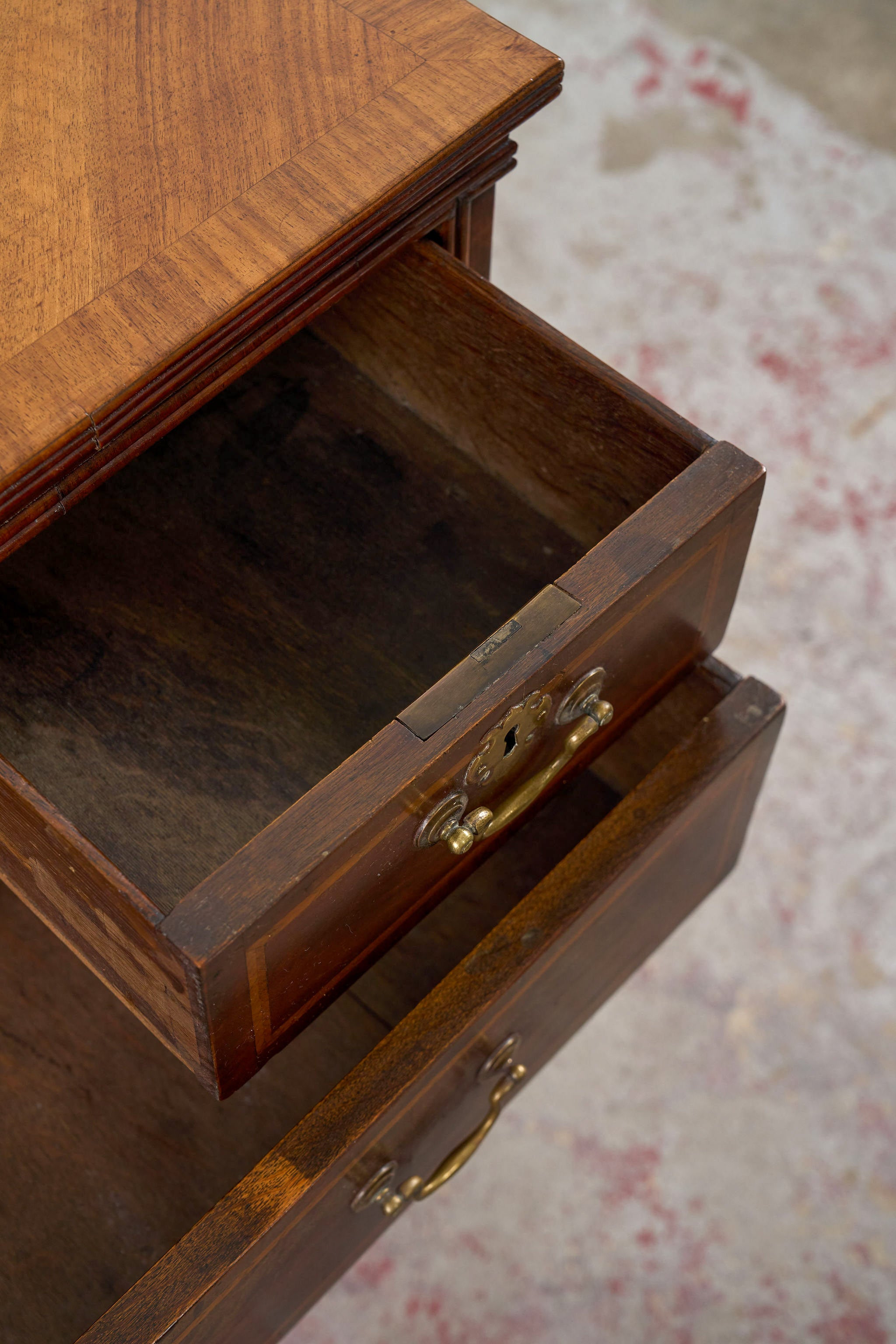 Walnut Period Chest with Contrast Satinwood Banding (c. 1780-1820)