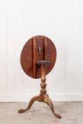 Load image into Gallery viewer, Georgian Mahogany Tilt Top 25.5" Round Table
