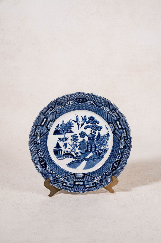 Antique 1907 Buffalo Pottery Chinoiserie Blue Willow Plate