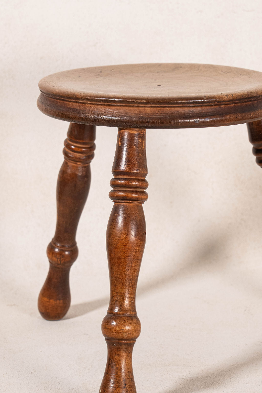Antique Elmwood Milking Stool with Turned Legs